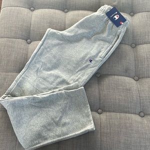 Men’s small champion sweatpants